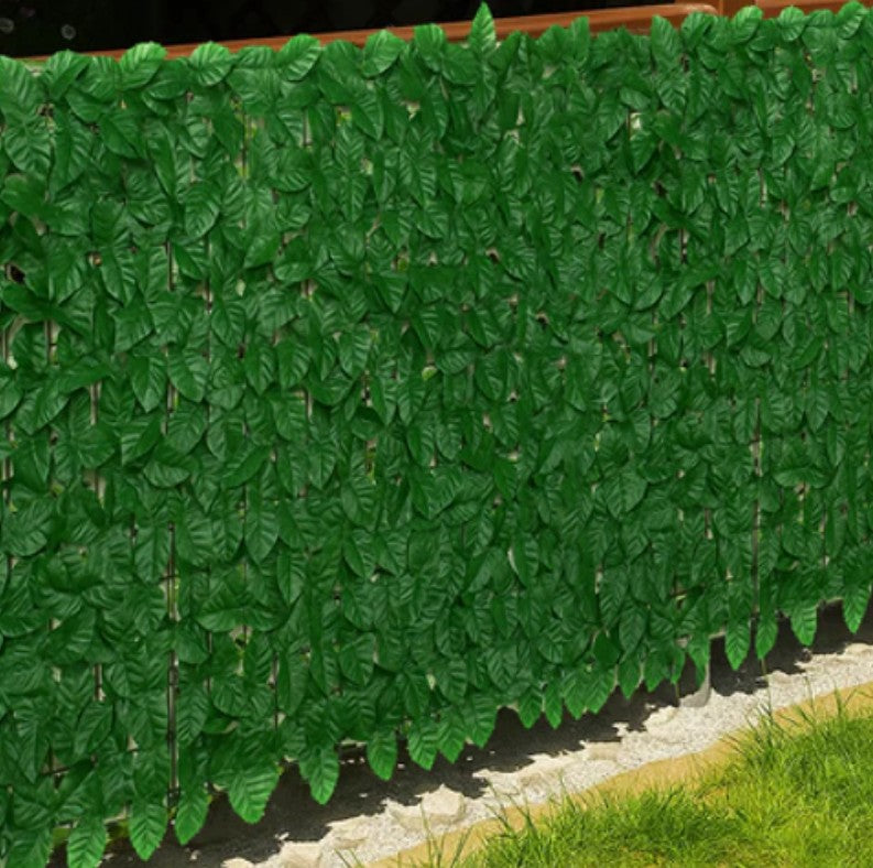Artificial Hedge Wall – Green Privacy Screen - LUX-Anic
