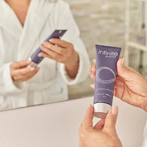 Infinite By Forever™Hydrating Cleanser for face-neck-décolleté-118ml - LUX-Anic